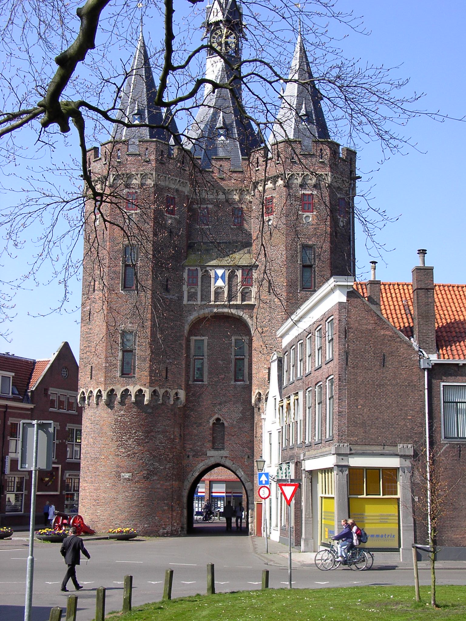 De middeleeuwse Sassenpoort in Zwolle